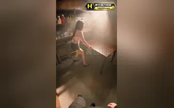 【我在办公室被她们榨干】第1集