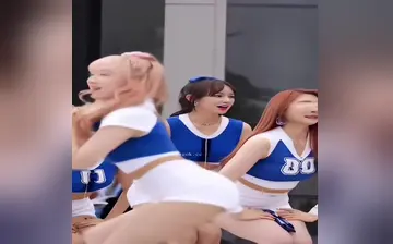 KPOP明星直拍去衣 4