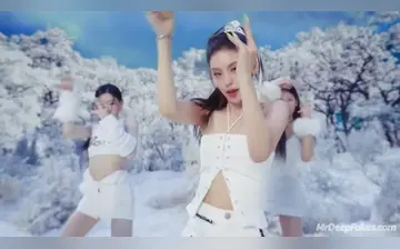 ITZY Cheshire pmv DeepFake Porn Video MrDeepFakes